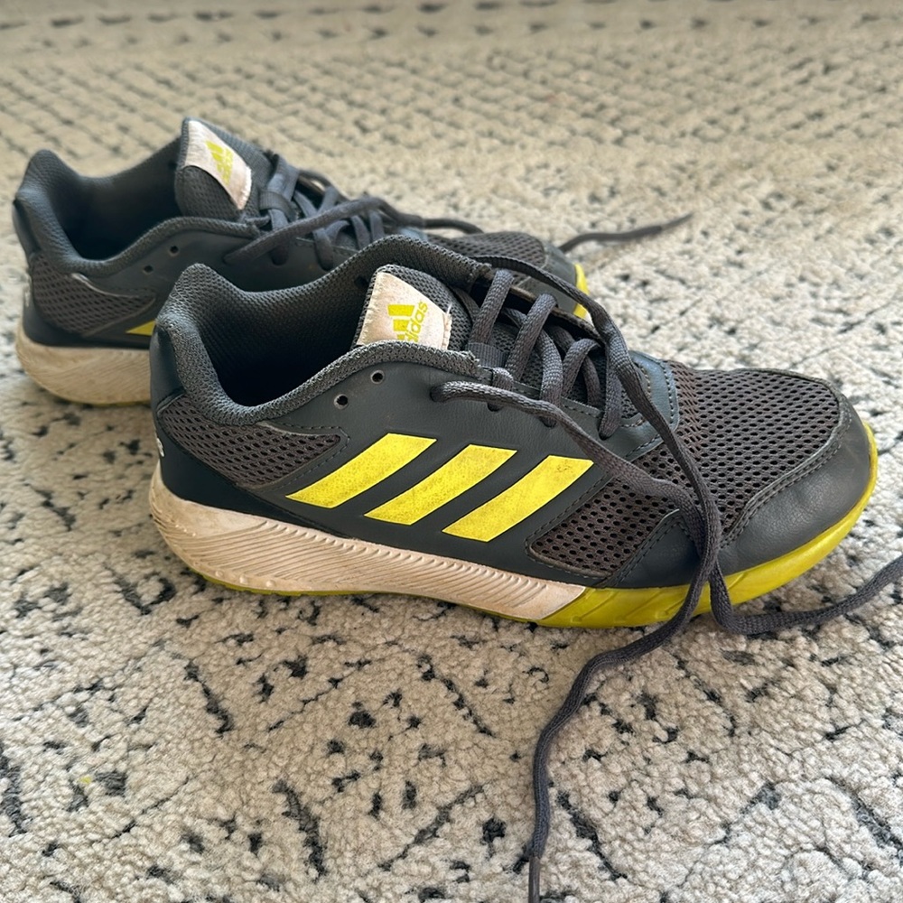 Adidas Running Shoes-boys